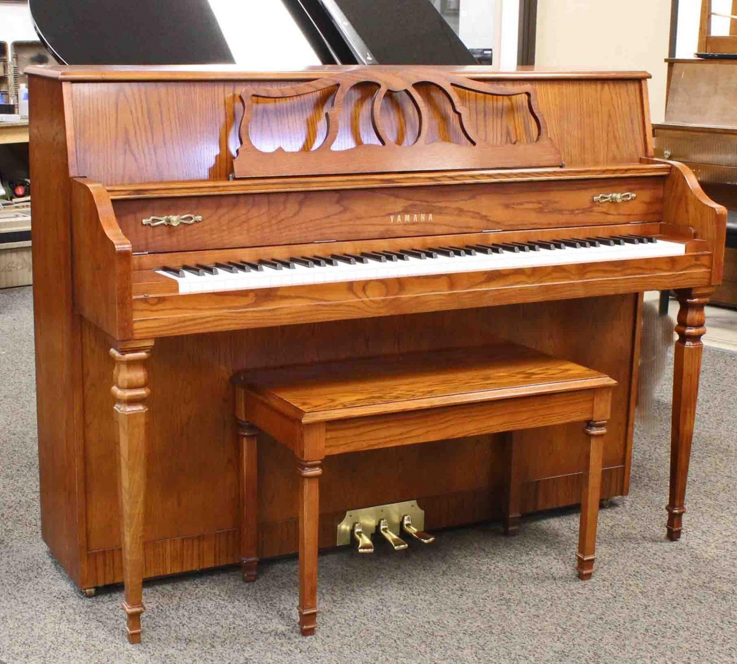 Yamaha Console Piano Used Pianos For Sale Michigan Large Selection
