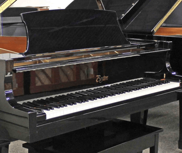 Piano Sales - Evola Music - image-content-piano-closeup
